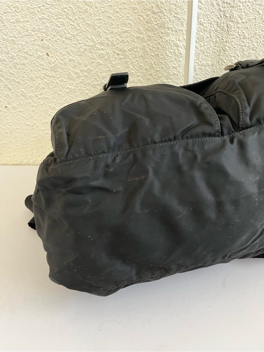 Prada black nylon messenger bag - Picture 6 of 12